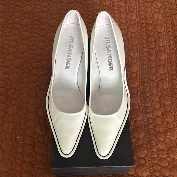 Jil Sander White Heels Elegant Pointed-Toe Design - Picture 1 of 4